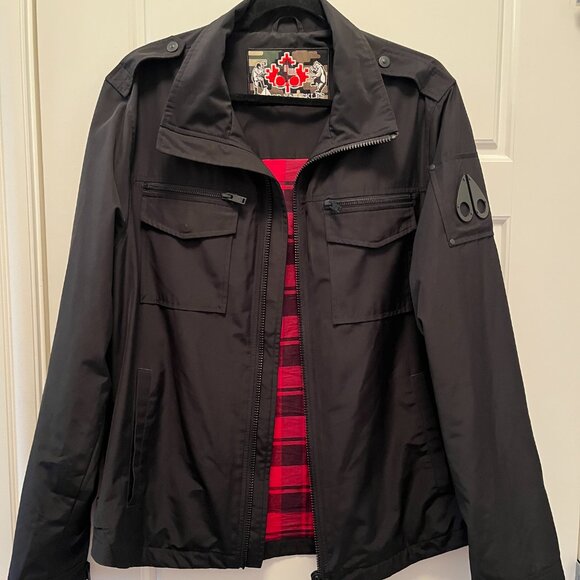 Moose Knuckles Men’s Lightweight Black Jacket – Red Plaid Interior - Picture 7 of 7